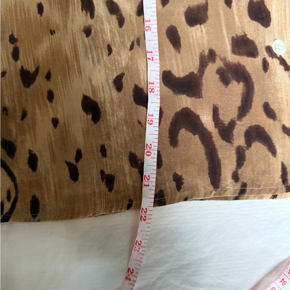 Sash 100% silk leopard print button down shirt - size 12 - vintage - Picture 6 of 7